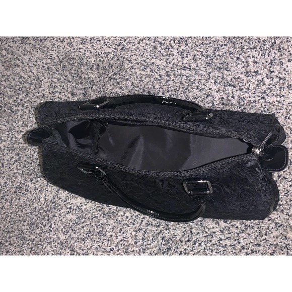 Black floral Tassel Suede Embroidery Pattern Handbag - Picture 12 of 12